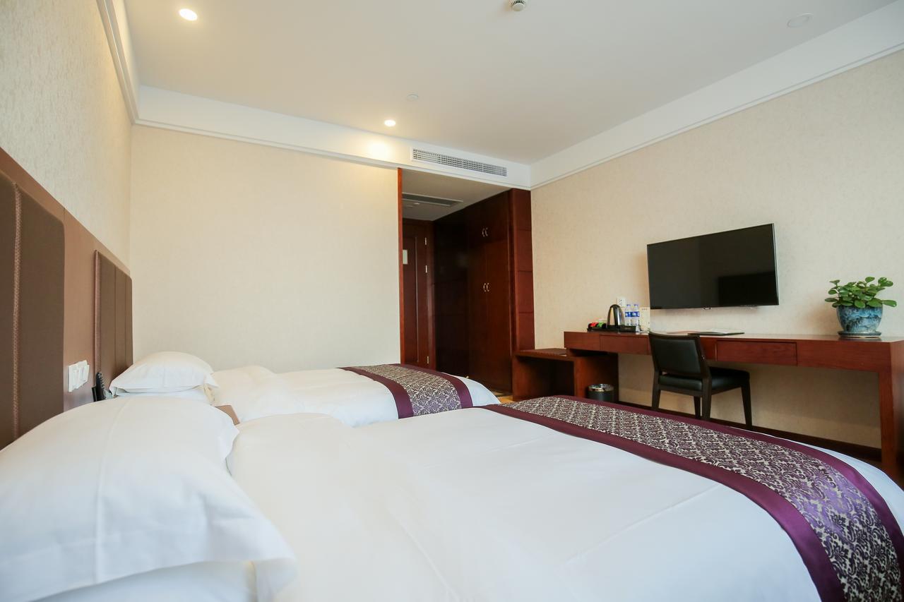 Xin Jue Jiayi Hotel Airport And International Resort Shanghai Esterno foto