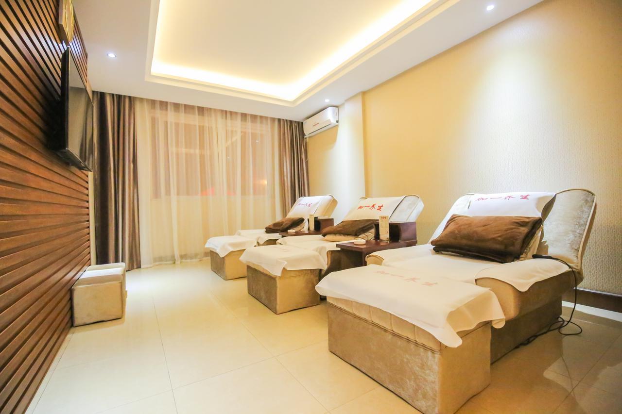 Xin Jue Jiayi Hotel Airport And International Resort Shanghai Esterno foto