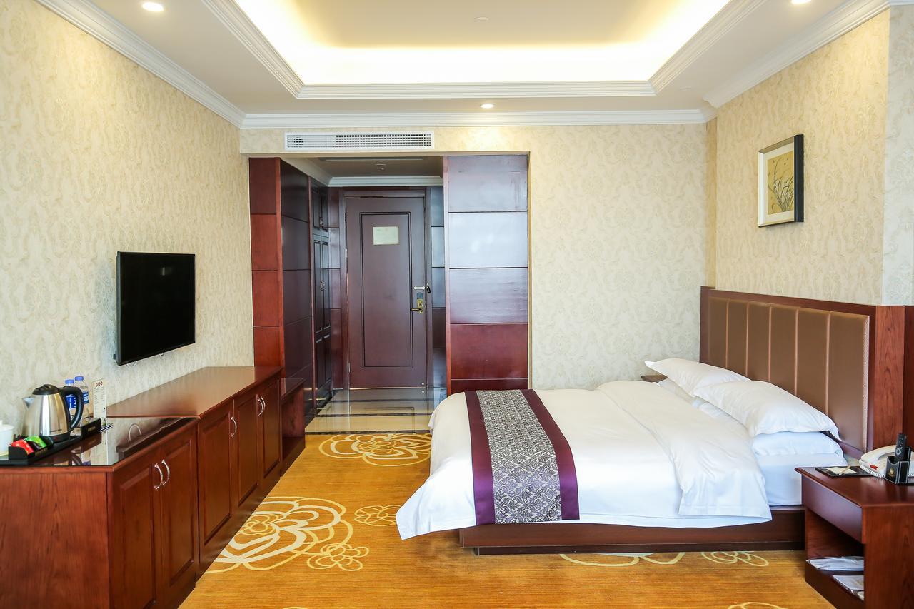 Xin Jue Jiayi Hotel Airport And International Resort Shanghai Esterno foto